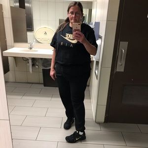 Meet your Posher, Angela